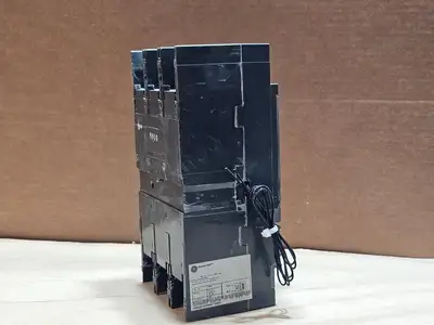 Used GENERAL ELECTRIC SGHA36AT0400 Switchgears British Columbia CA | Lenmark #1436810