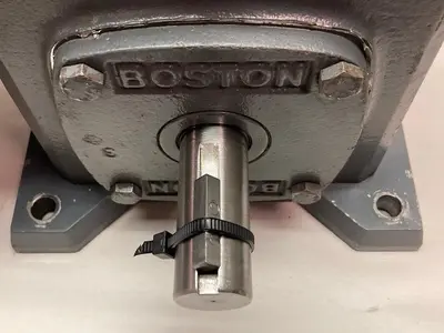 Used BOSTON GEAR F72120BSG Speed Reducers | Surplus Asset Holdings #1204417