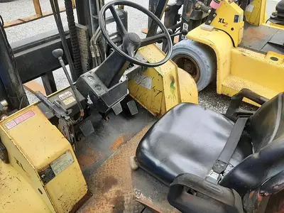 USED 2005 HYSTER H155XL2  – 15500 LB. PNEUMATIC FORKLIFT