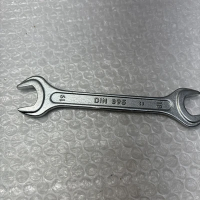 ** New (Other) 19 mm x 18 mm Open Ended Wrench  DIN 895  (Lot Of 3) #