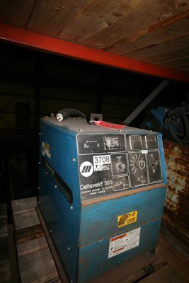 Miller Deltaweld 300 Arc Welder