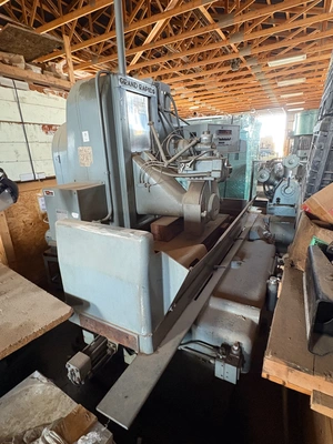 1983 GRAND RAPIDS 560 Reciprocating Surface Grinders | Elevation Machine (3)