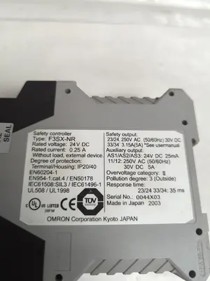 USED OMRON F3SX-NR
