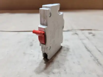 Used FEDERAL PIONEER NC020CP Switchgears British Columbia CA | Lenmark #1438576