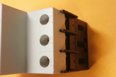 USED SIEMENS CIRCUIT BREAKER, 3RV1021-1FA10