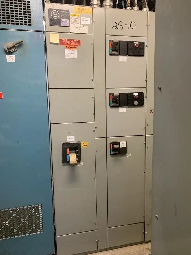 Five Star Double-Sided Motor Control Center (MCC), 600V Max., 1000A, 13 Buckets