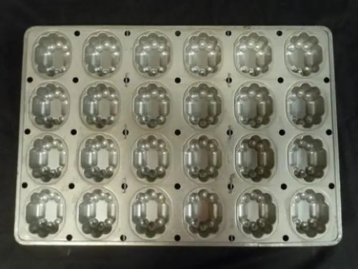 FANCY SHORTCAKE PAN