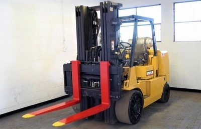 USED 2003 CATERPILLAR GC70K