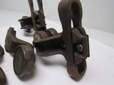 Jervis Webb 6968  Rivetless Chain Conveyor Trolley X-678 Size Lot Of 2 + Extras