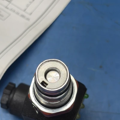 NEW PARKER HANNIFIN FPC