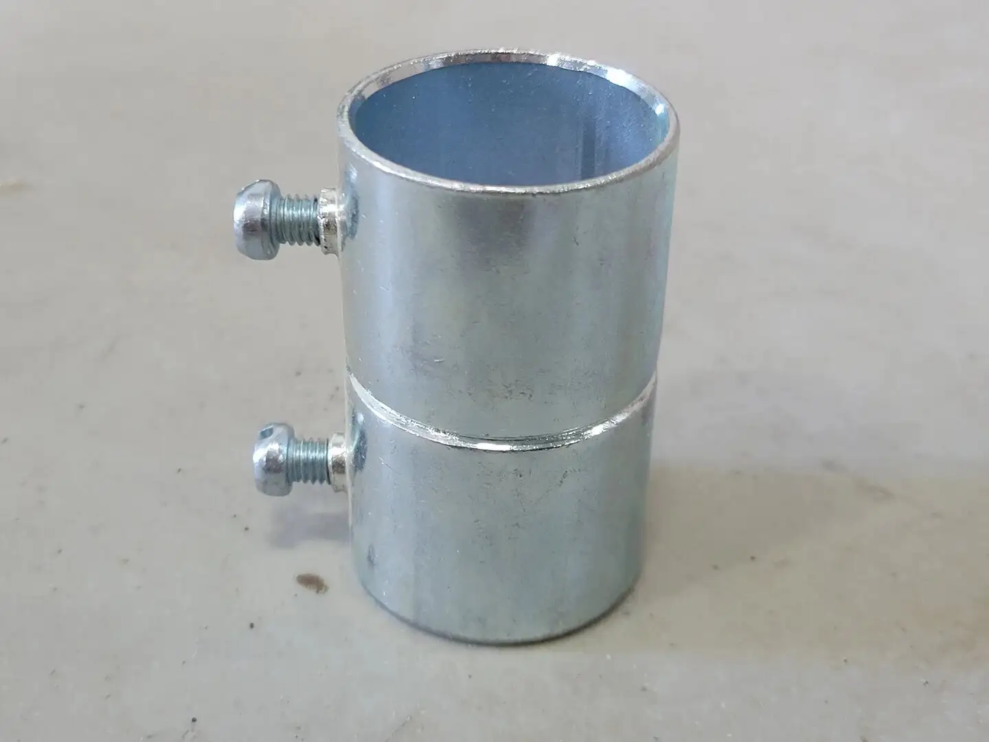 1" Set Screw Coupling (Box of 13)