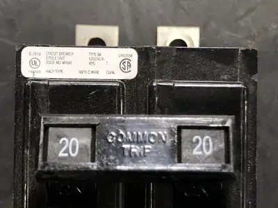 USED CUTLER-HAMMER BA220