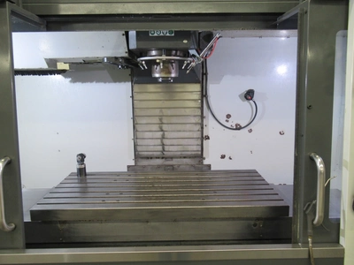 Used HAAS VF-5/50 Vertical Machining Centers Minnesota US | Machinesused.com #1503493