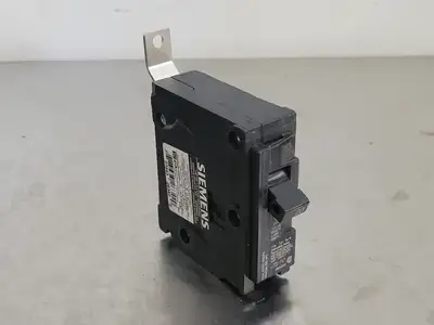 20 Amp, 1 Pole, 120/240 volts Circuit Breaker B120