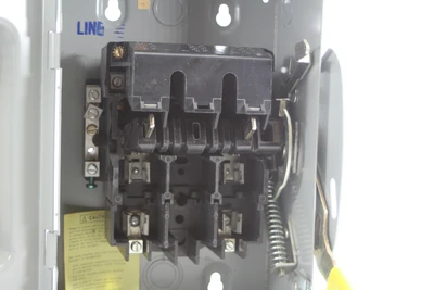New | in-Stock Crouse-Hinds HH321N Relays & Switches California US | Davliegogo LLC #1707680