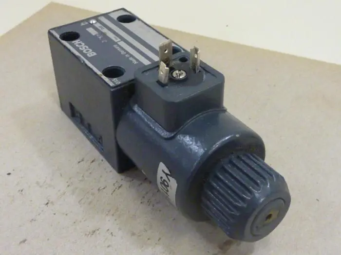 USED BOSCH 0 810 091 227