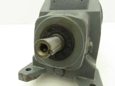 Boston Gear F621B-5-B5 Inline Helical Gearbox 5:1 Reducer 2.5Hp 350rpm 56C