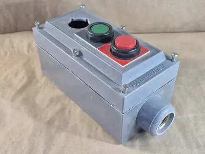 NEW ALLEN-BRADLEY 800H-R3HAR4RL