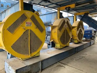 USED 2015 WARREN BAERG 300W