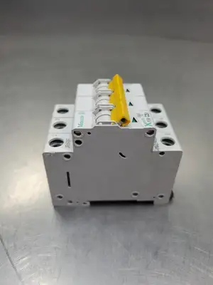Used Moeller PLS6-C25/3-MW X-Pole 3-Pole Breaker Circuit Breakers South Carolina US | Palmetto Automation #1151443