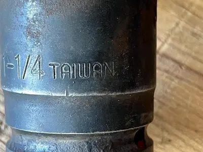 1-1/4" socket. Taiwan made 3/4" drive
