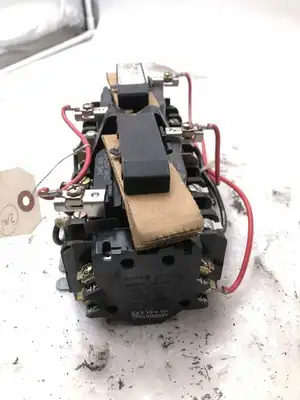 GE CR309C0**BAA NEMA Size 1 Magnetic Reversing Starter 30A 600VAC 7.5/10HP