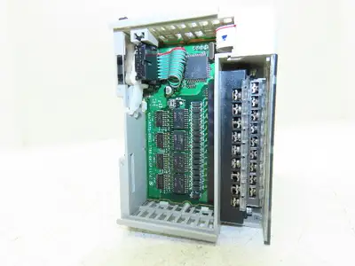 Allen Bradley 1769-OB16P Compact I/O 24VDC F/W 3.1 Output Module Ser B Lot of 4