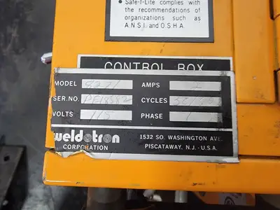 USED WELDOTRON 8271