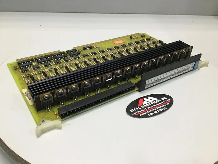 USED CMC / CINCINNATI MILACRON 3-531-4590A