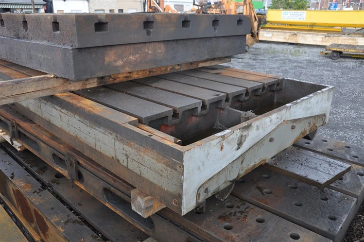 Used FLOORPLATE 4800 X 1400 X 250 MM Tables, Floor & Layout Plates BE | Apt International N.V #366645