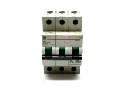EP103ULD25 | General Electric  Miniature Circuit Breaker 10kA 3P 25A - Used