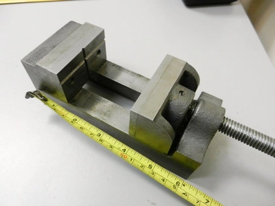 USED VISE QGV-3