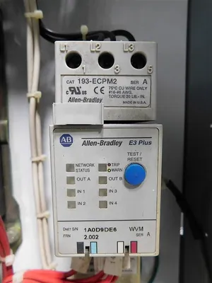 AB 2100U-KCRRN86/8 Motor Control Center Size 4 FVNR 100 HP 480V 3Ph 60Hz New