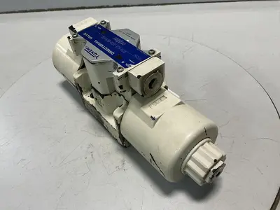 USED YUKEN DSG-03-3C4-D24-50