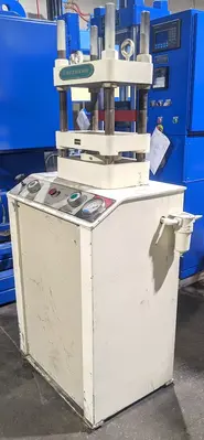 USED 1985 GREENERD PRESSES GREENERD CPA-30 PRESS