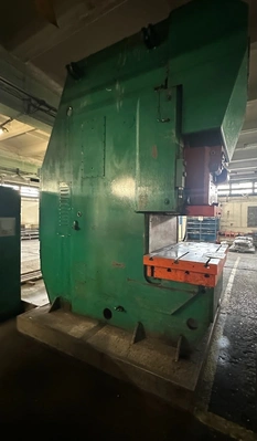 ERFURT Eccentric Press, in good working condition, visible under power