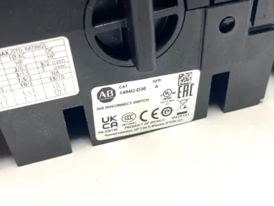 USED ALLEN-BRADLEY DISCONNECT SWITCH ASSEMBLY W/ METAL HANDLE AND COVER