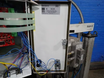8 Bar Adhesive Dispensing System