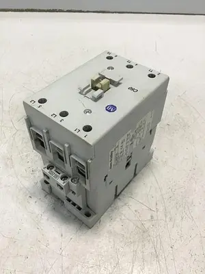 USED ALLEN BRADLEY 100-C60.00 SER B