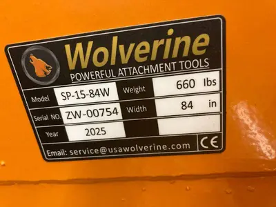 WOLVERINE Snow Pusher 2025