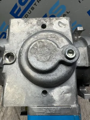 HONEYWELL V4055E 1040 Electrical/PLC/Automation | ESS Industrial Equipment Sales (10)