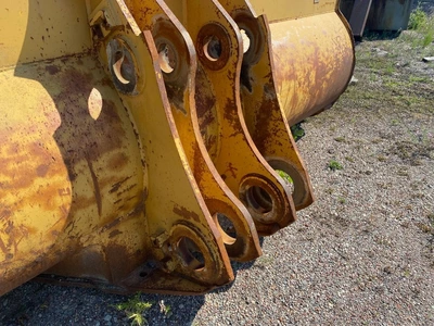Used 2012 CATERPILLAR 152" SPADE Earth Buckets Wisconsin US | Proxy Equipment #1384993