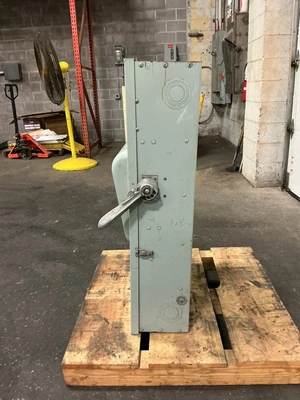 ITE F355 Disconnectors & Load Switches | Equipment Recovery Corp. (5)