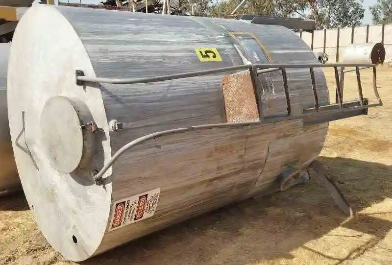 2000 gal stainless steel tank