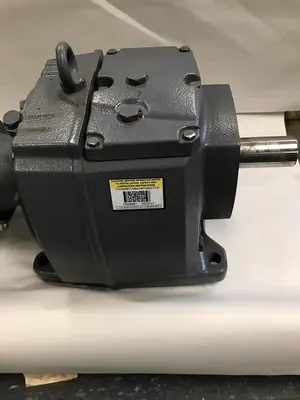 New | in-Stock BOSTON GEAR F643B56B7CMBA140TU6KUTFW Speed Reducers | Surplus Asset Holdings #1204386