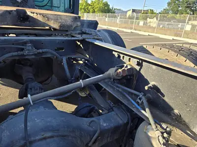 USED 2012 FREIGHTLINER CASCADIA 125