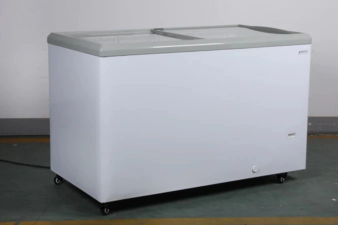 168-0047 FDF16CF 50" Sliding Glass Self Contained Chest Freezer