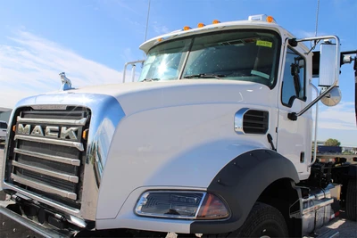 New | in-Stock 2025 MACK GRANITE 64BR Rolloff Trucks Texas US | Roll Off Truck World #1491919