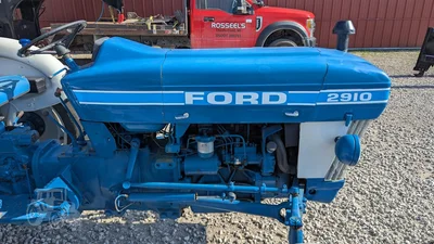 USED 1985 FORD 2910