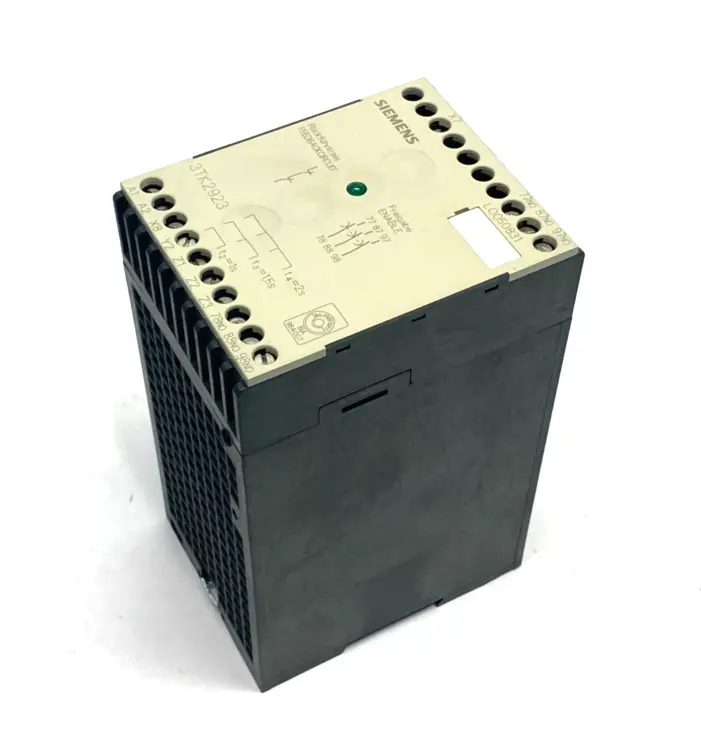 Used SIEMENS ADJUSTABLE DELAY MODULE, 3-CIRCUITS DELAYED Industrial Controls | Maverick Industrial Sales #1103047